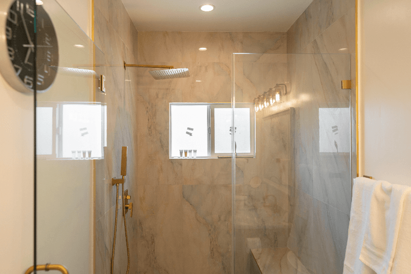 NORTH HOLLYWOOD House: 6337 AGNES AVE