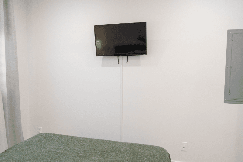 NORTH HOLLYWOOD House: 6337 AGNES AVE