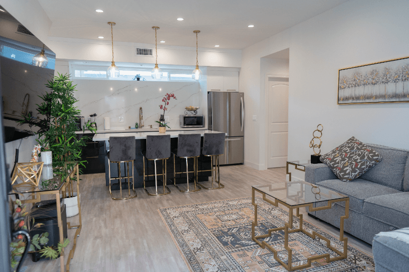 NORTH HOLLYWOOD House: 6337 AGNES AVE