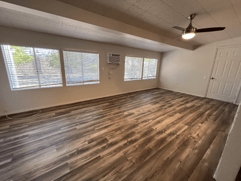 Mesa House: 735 Leisure World