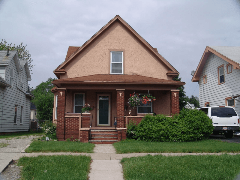 Toledo House: 4107 Burnham