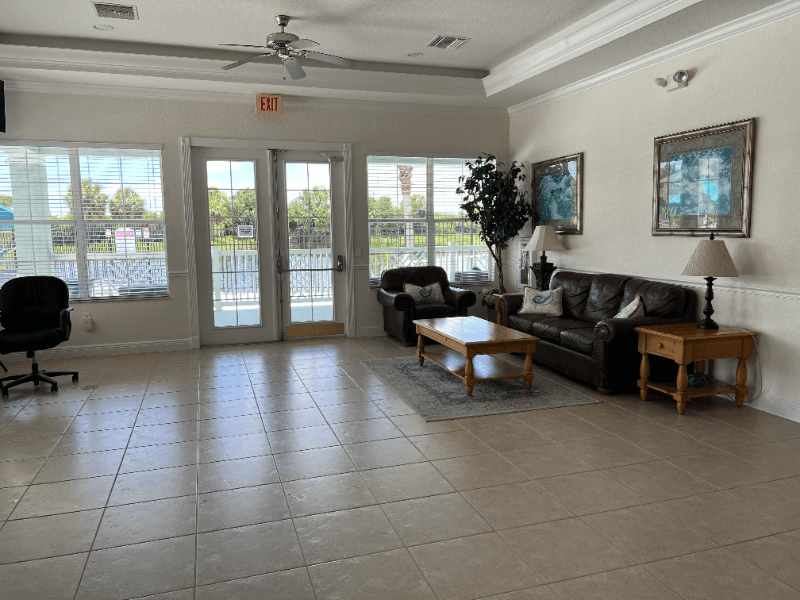 Riverview House: 6431 Cypressdale Drive