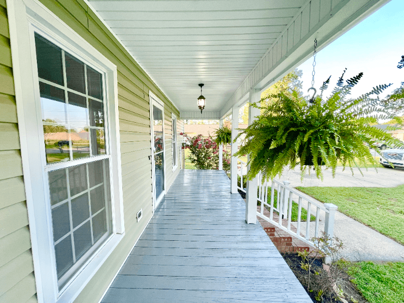 Florence House: 605 Thicket Pl.