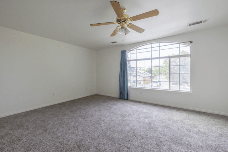 Bakersfield Single Room: 11709 Leigh River St