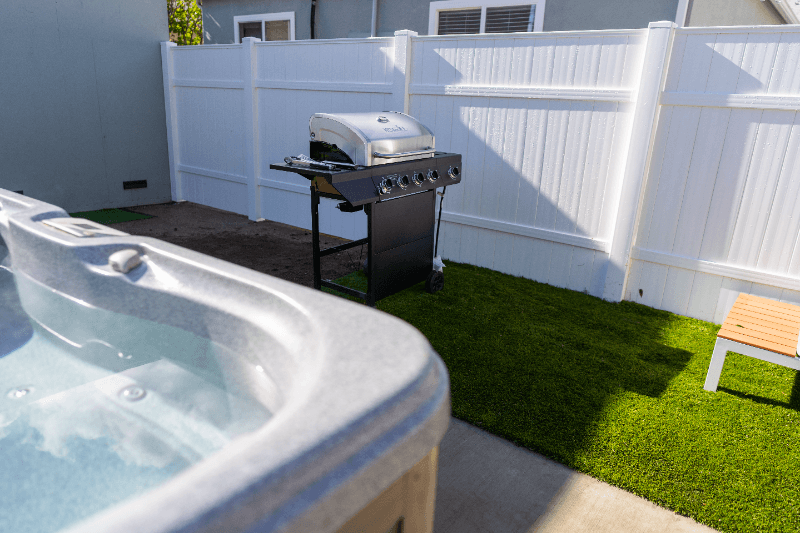 North Hollywood House: 5756 Case Ave