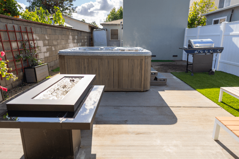 North Hollywood House: 5756 Case Ave