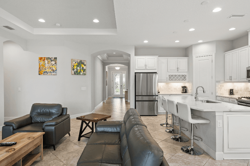 Nokomis House: 56XX Cantucci st