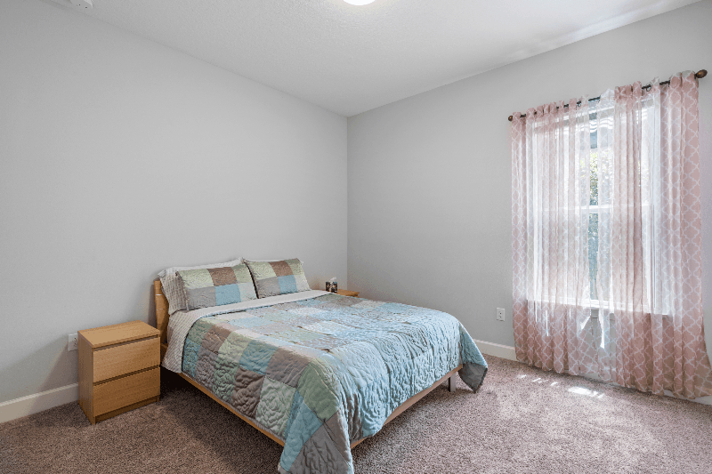 Nokomis House: 56XX Cantucci st