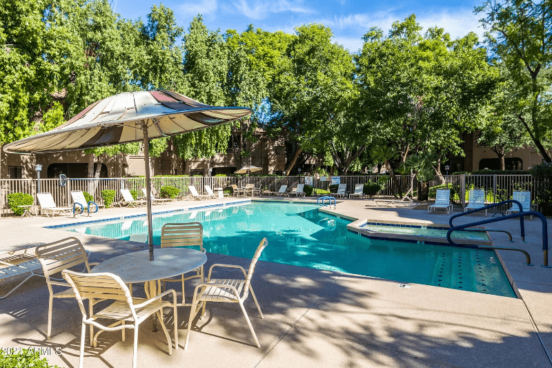 Scottsdale Condo: 15050 North Thompson Peak Parkway