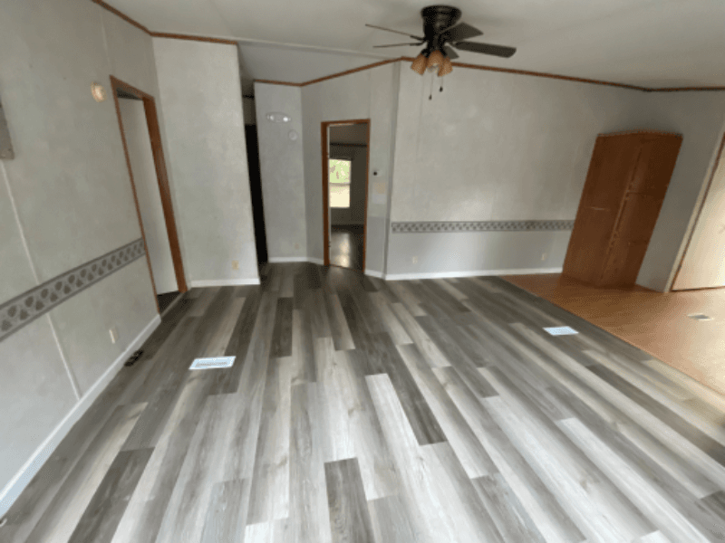 Conroe House: 14628 Firetower Rd