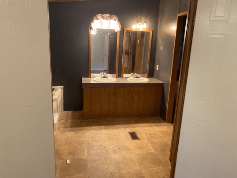 Conroe House: 14628 Firetower Rd