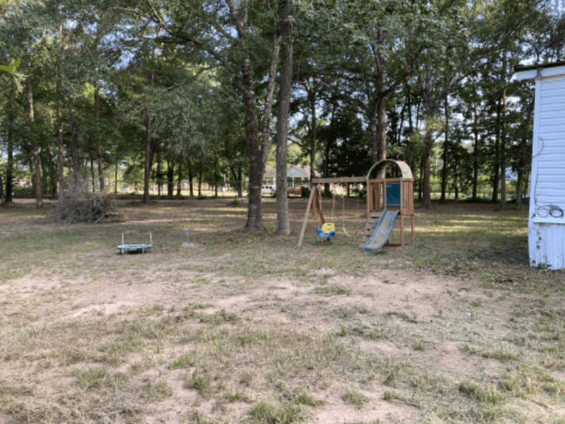 Conroe House: 14628 Firetower Rd