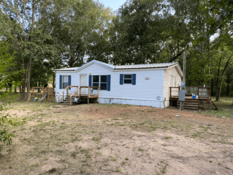 Conroe House: 14628 Firetower Rd