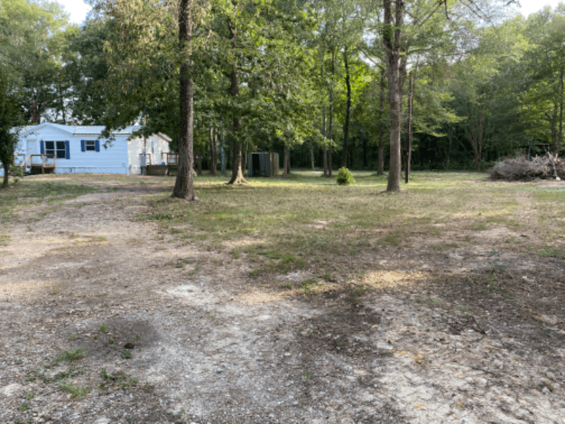Conroe House: 14628 Firetower Rd