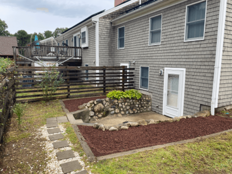 Mashpee Townhome: 141 James Cir APT A