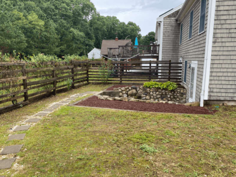 Mashpee Townhome: 141 James Cir APT A