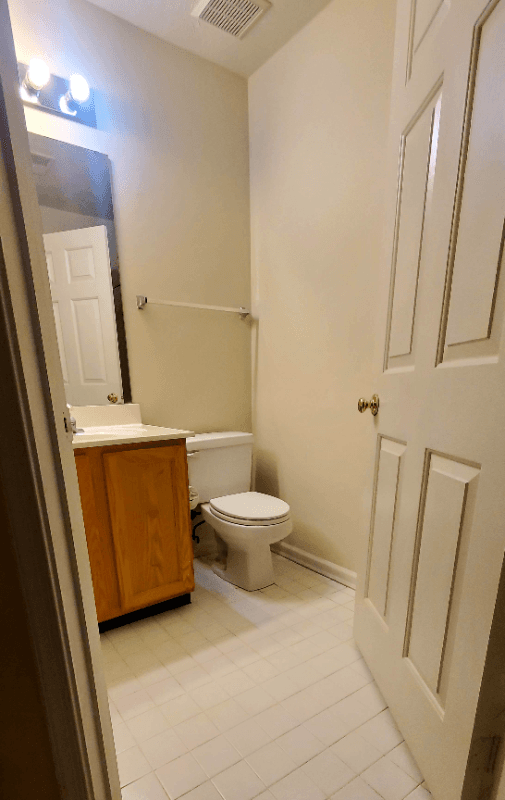 Owings Mills Condo: 7903 Valley Manor Rd