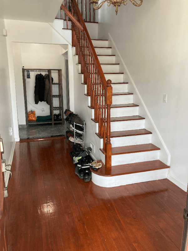 QUINCY House: 72 Standish Ave