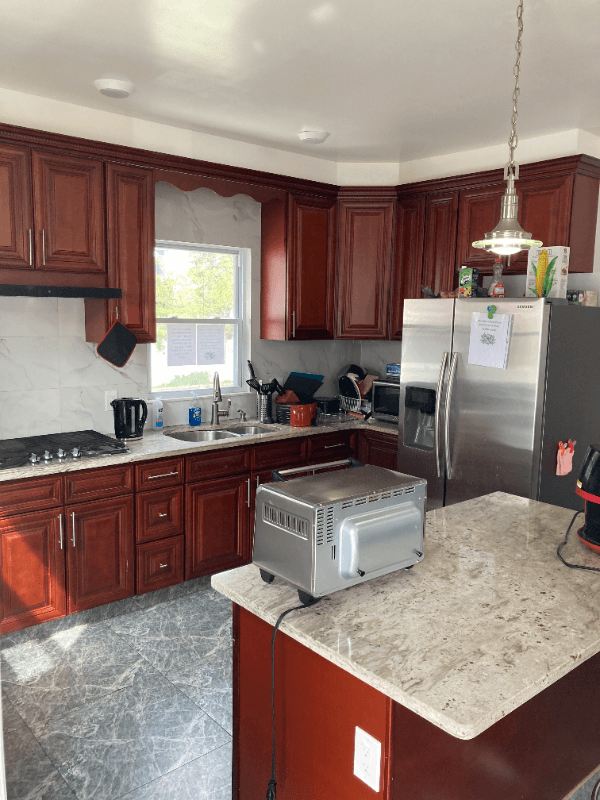 QUINCY House: 72 Standish Ave