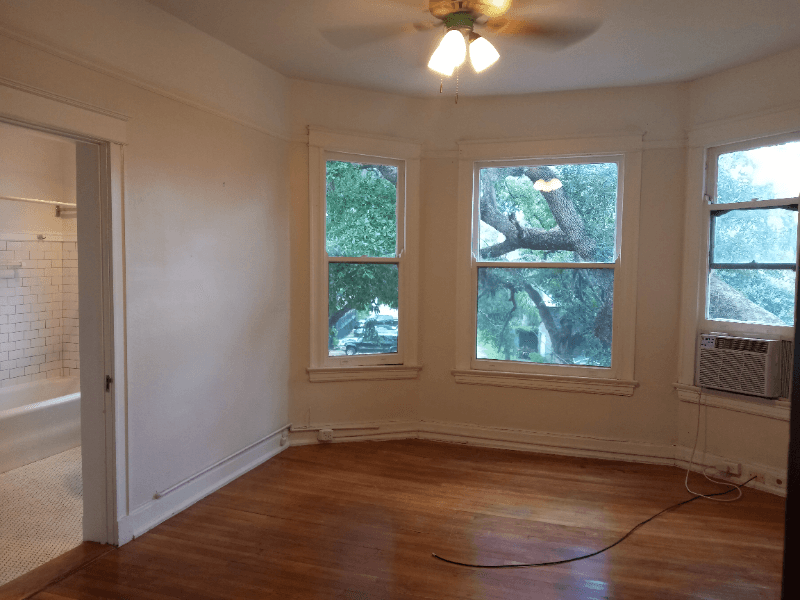 New Orleans Apartment: 3343 Esplanade Avenue