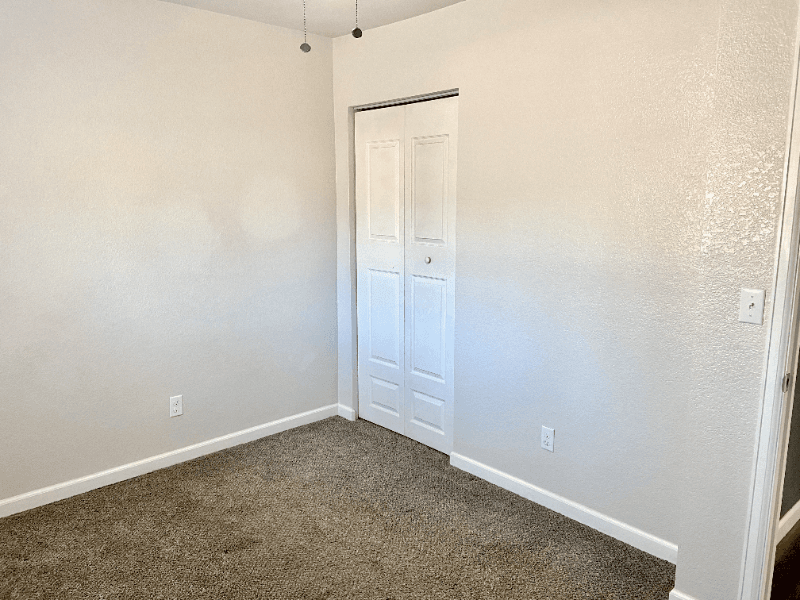 Colorado Springs House: 305 Redwood Dr.