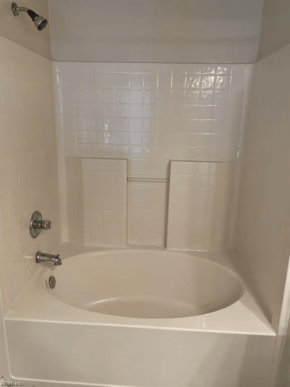 Virginia Beach Condo: 1657 Pattington Circle