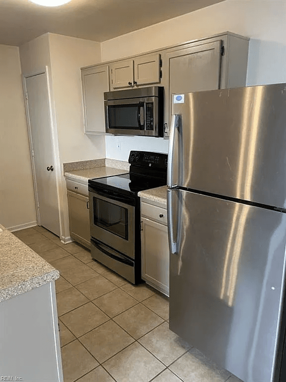 Virginia Beach Condo: 1657 Pattington Circle