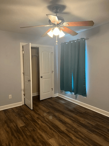 NORFOLK Single Room: 8040 BECKET ST