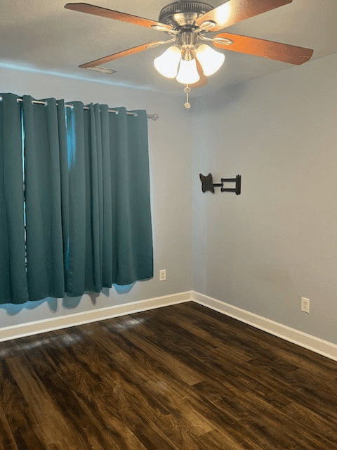 NORFOLK Single Room: 8040 BECKET ST