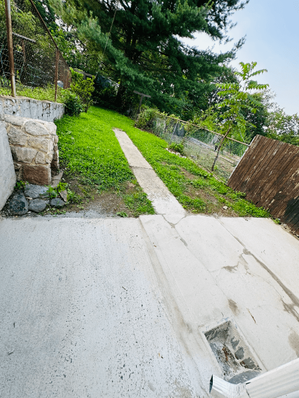 Pottsville Townhome: 446 W Race St