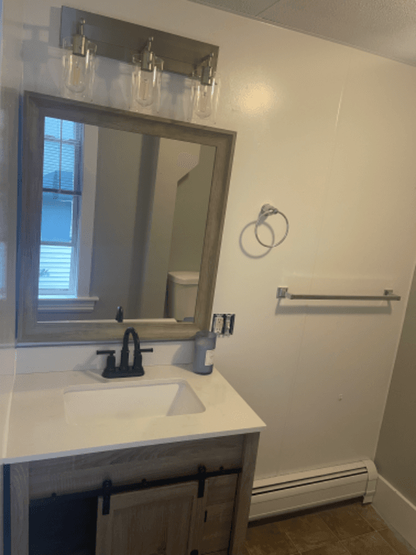 laconia Apartment: 68 Batchelder Street # 3