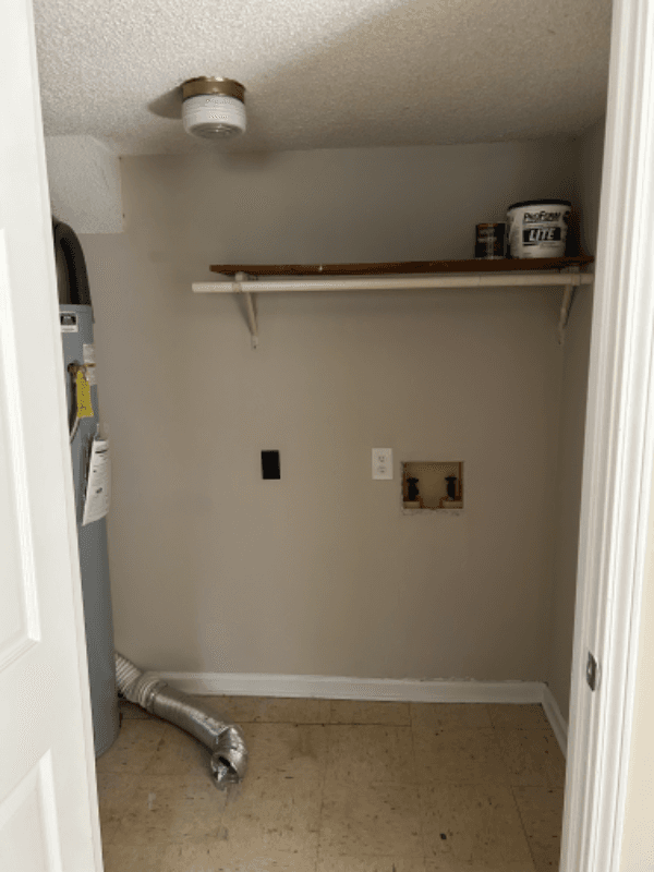 Toccoa Apartment: 137 Park St