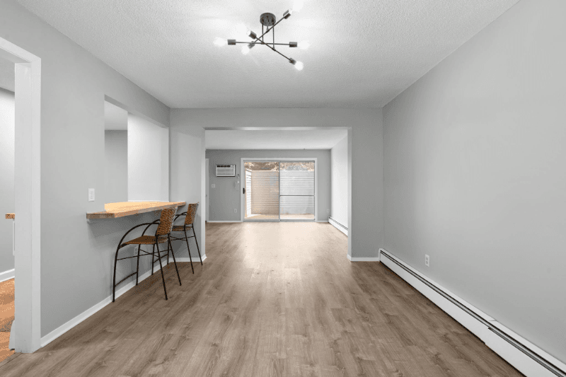 Branford Condo: 5 Sundance Dr