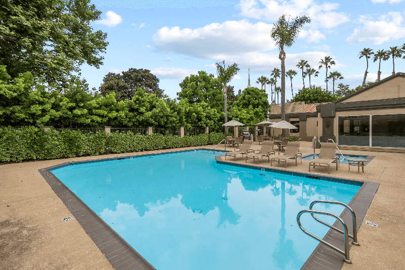 San Diego Condo: 7535 Charmant Dr.