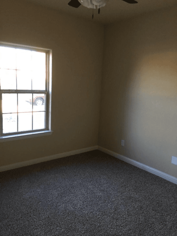 Granbury Townhome: 532 Landry Ct, Granbury TX