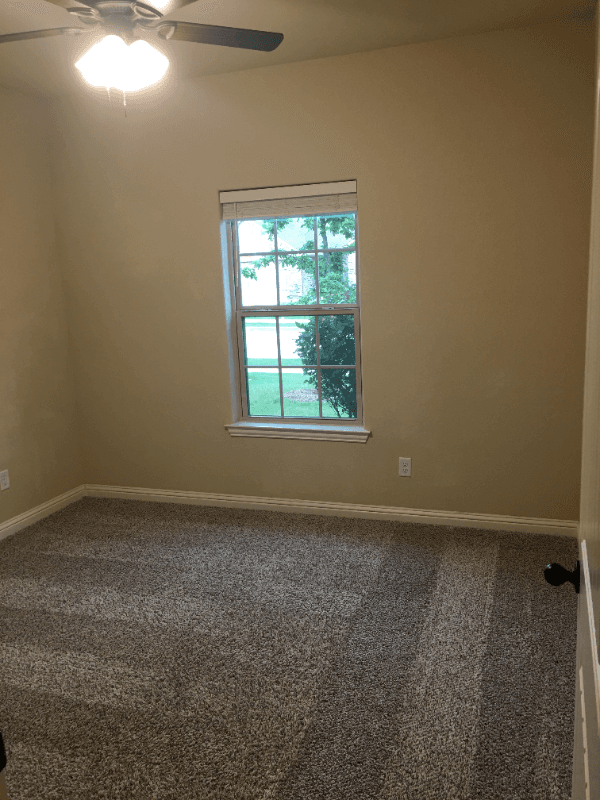 Granbury Townhome: 532 Landry Ct, Granbury TX