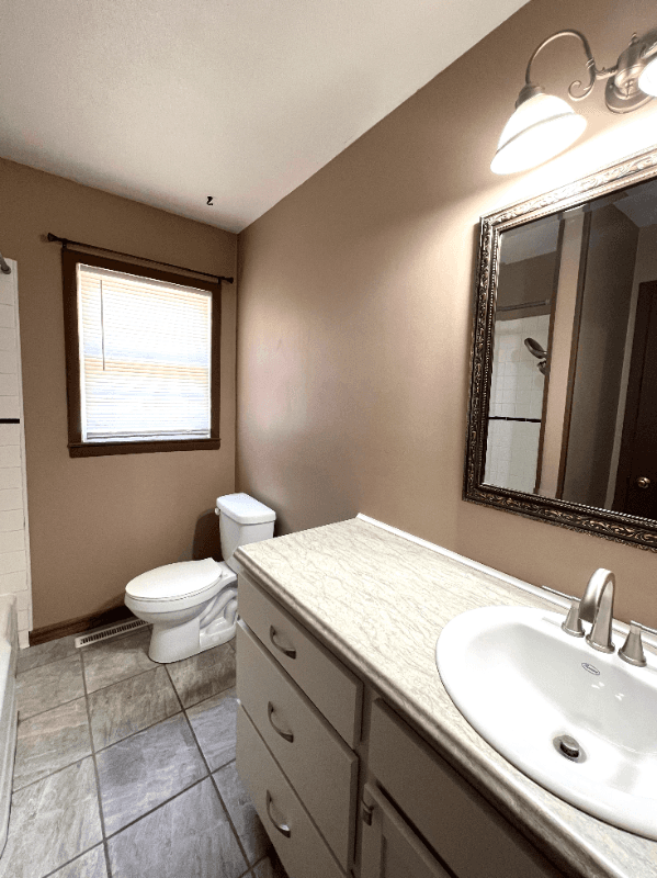 Wichita House: 7509 E Morris