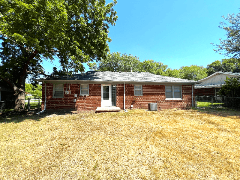 Wichita House: 7509 E Morris