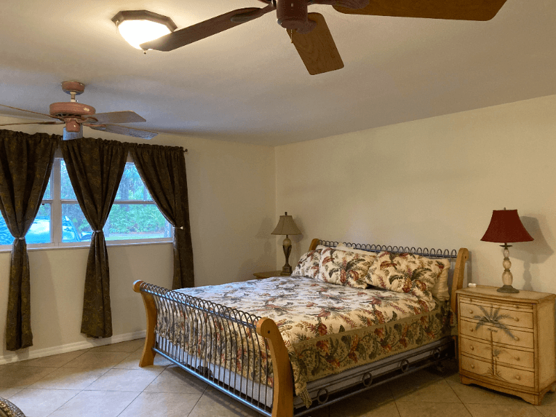 Naples House: 4300 Gail blvd