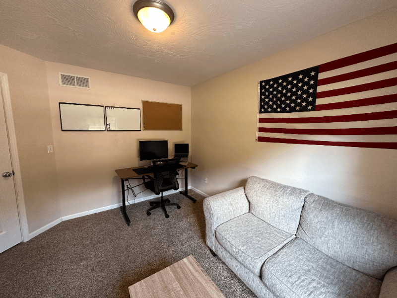 Saint Robert House: 15640 Top Drive