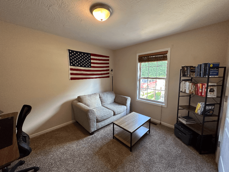 Saint Robert House: 15640 Top Drive