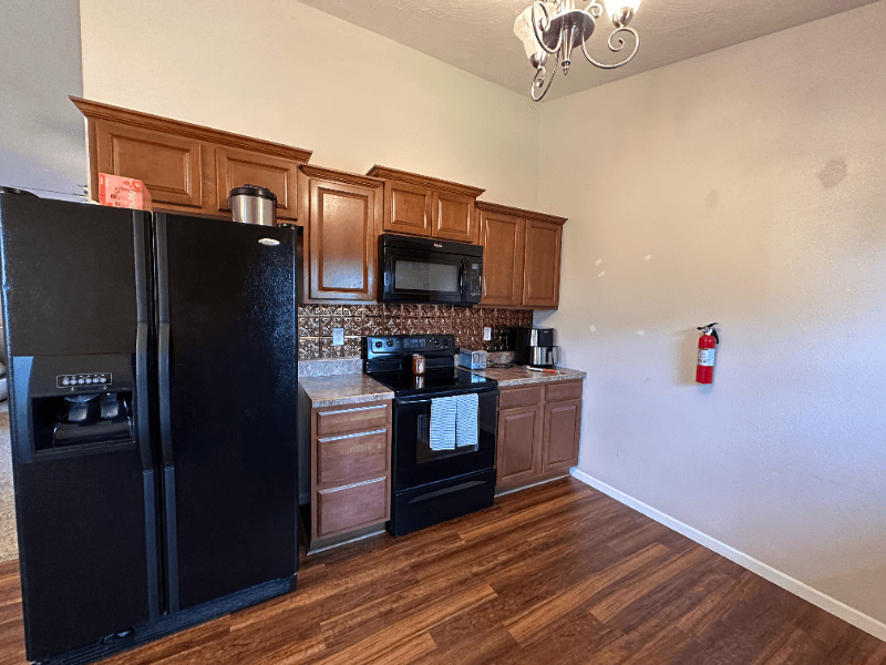 Saint Robert House: 15640 Top Drive