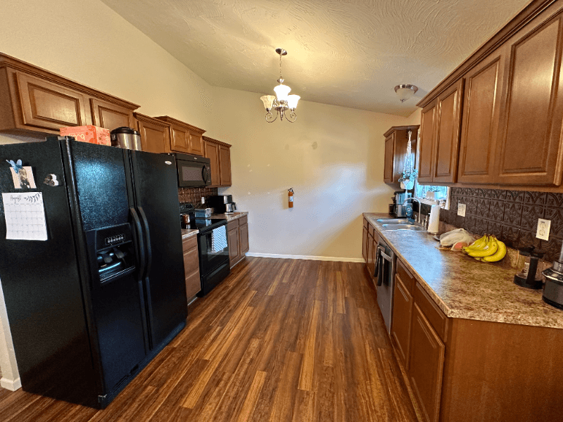 Saint Robert House: 15640 Top Drive
