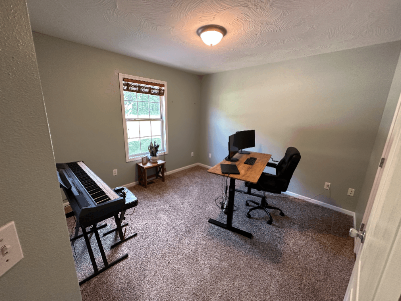 Saint Robert House: 15640 Top Drive