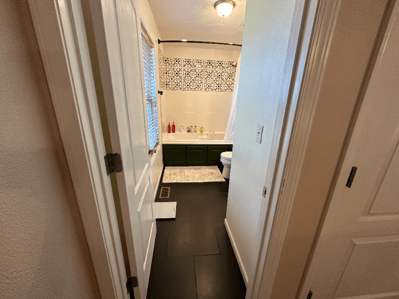 Saint Robert House: 15640 Top Drive