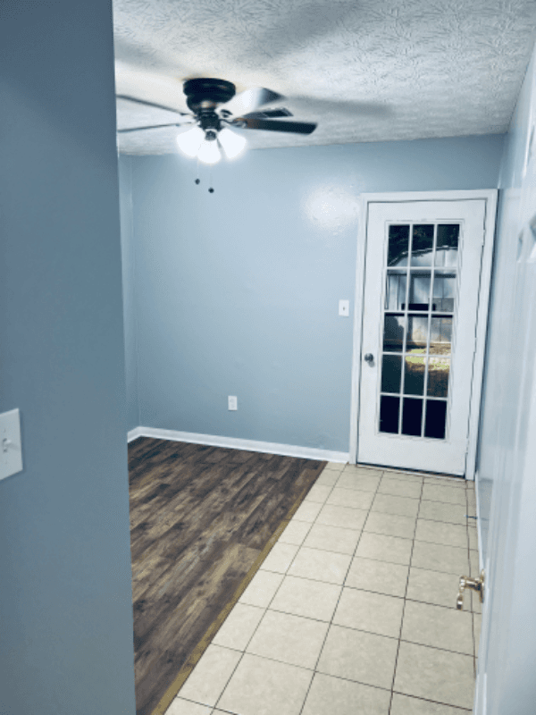 Acworth Condo: 3804 Henry Court