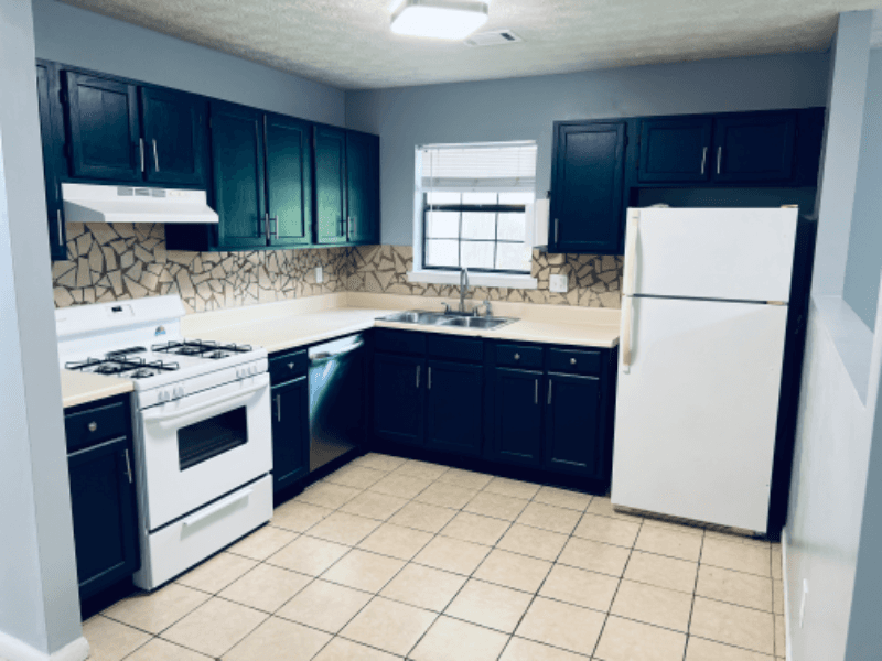 Acworth Condo: 3804 Henry Court