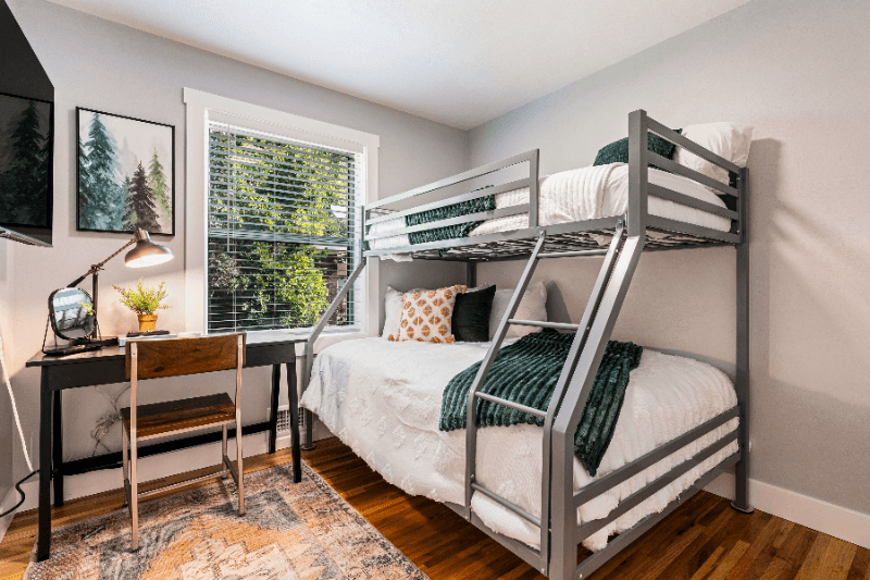 Salt Lake City House: 444 N Oakley St