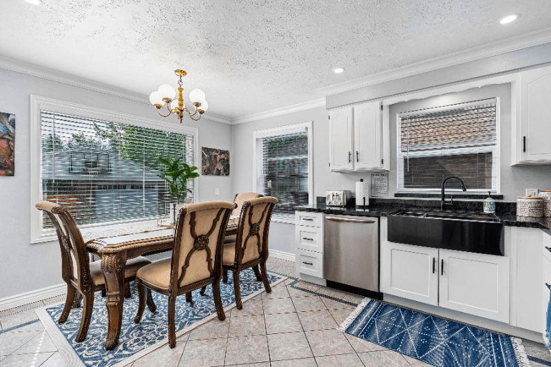 Salt Lake City House: 444 N Oakley St