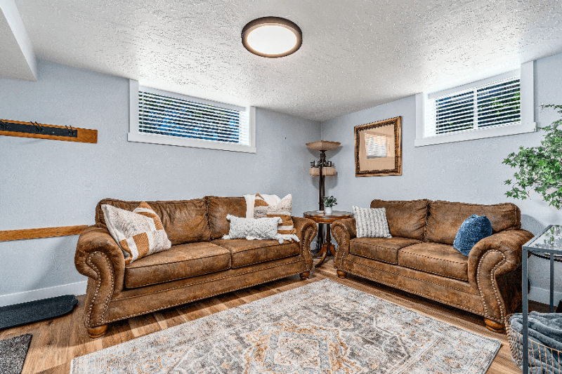 Salt Lake City House: 444 N Oakley St